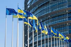 ЕС се споразумя за 21-вия пакет санкции срещу Русия