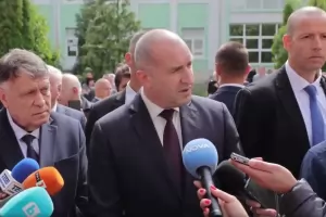 Радев поиска да се стигне до дъното на скандала "Петрохан"