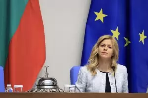 Управляващите отказаха да дадат оставката на Доцова