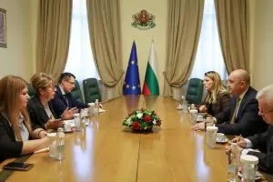 Акцията на Радев с привикването на Митрофанова претърпя пълен провал