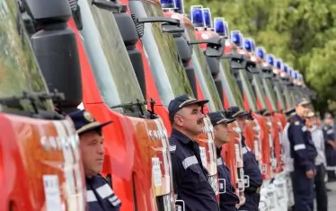 "Огнеборец": Гаражите са пълни с нова противопожарна техника