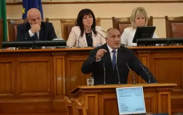 Депутатите извикаха Борисов за разяснения по тол системата 