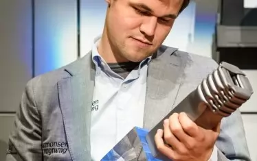 Карлсен спечели за 7-и път шахматния турнир във Вайк ан Зее