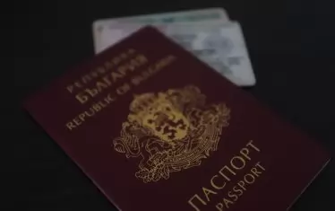 НС гласува специални лични карти за българи, родени в чужбина
