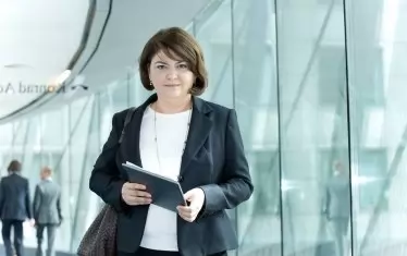 Румънска евродепутатка е избрана за еврокомисар по транспорта