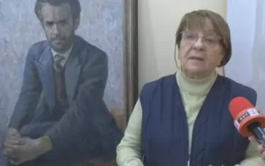 Племенничката на Вапцаров представи новооткритите стихове на поета