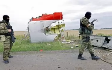 Нидерландия обвини 3-ма руснаци и украинец за сваления MH17