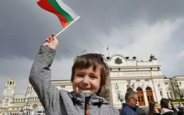 "Галъп": 2/3 от българите искат 3 март за национален празник