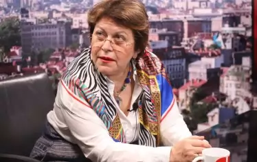 "Целувката на смъртта" разтури съюза на БСП