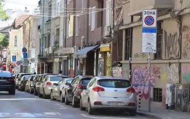 Софтуерни гафове минираха паркирането в София