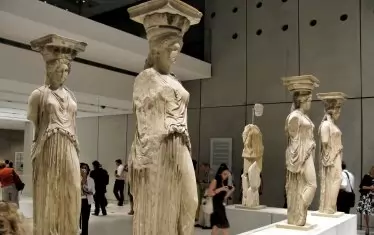 „Кражба“: Гърция си иска скулптурите от Партенона