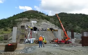 АПИ размрази проекта за тунел под Петрохан