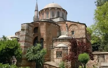 Турция превръща в джамия още един знаков християнски храм