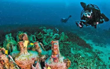 Отвори първият подводен музей „Партенон на корабокрушенията“