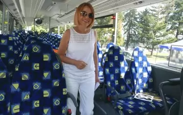 София пак спря част от конкурса за "златни" минибуси