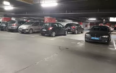 Опозицията в София поиска спиране на строежа на паркинг