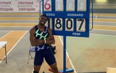 Африканец подобри световния рекорд на троен скок в зала