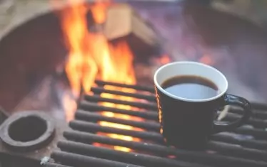 Гора над главата - какво по-хубаво от това.