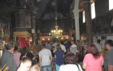 Храмът на празник.