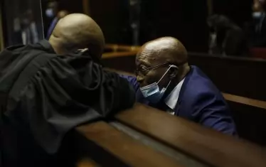 Бившият президент на ЮАР се изправя пред съда за корупция