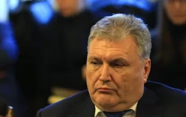 МОН откри нарушения при избора на Любомир Спасов за декан в СУ
