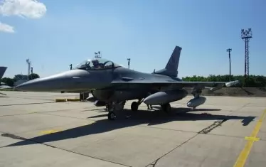 Американски F-16 се пребазираха в Граф Игнатиево