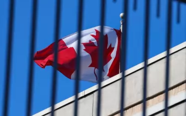 Китай продължава със суровите присъди за канадски граждани