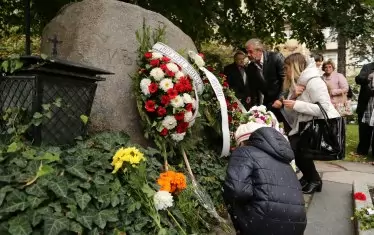 Поклонение в памет на Иван Вазов отбеляза 100 години от смъртта му