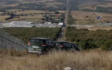 България настоява Брюксел да плаща за огради по външните граници на ЕС