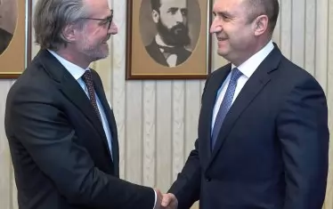 Председателят на ВКС Лозан Панов е фаворитът на ДБ за наследник на Радев.