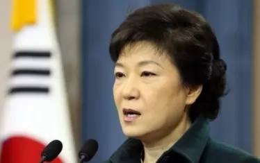 Обвинената в корупция експрезидентка на Южна Корея беше помилвана