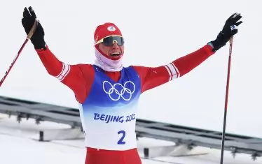 След триумфа и в маратонската дистанция Александър Велики, както наричат Болшунов, се затвърди като най-добрия ски бегач на игрите