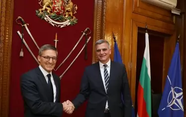Пратеник на САЩ разговаря с български министри за Украйна
