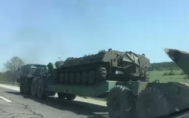 Военни колони тръгват по магистралите от София към полигона Корен