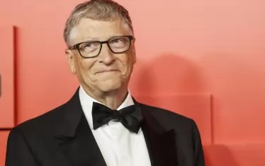 Бил Гейтс се отказва от богатството си