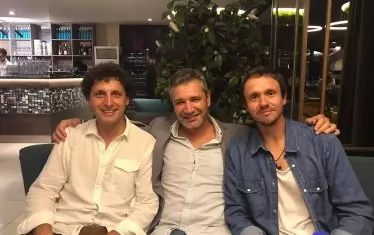 С Иван Юруков и Деян Ангелов – състуденти от класа на Мастъра в НАТФИЗ.