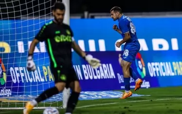 "Левски" си върна самочувствието с 4 гола