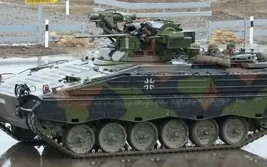 Германия даде бойни машини на Гърция, а тя праща старите си на Киев 