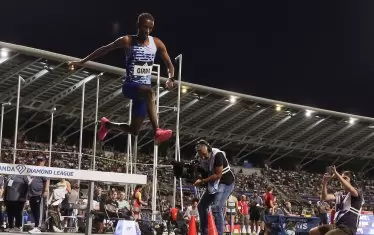 Три световни рекорда по лека атлетика паднаха в едно състезание