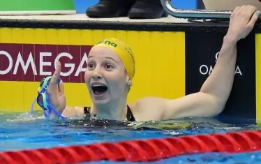 Австралийка подобри най-стария световен рекорд в плуването