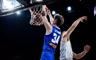 България падна тежко на баскетбол от Исландия