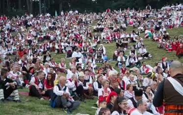 Данъчни глобяват на събора в Жеравна за липса на касови бонове