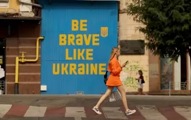 В Украйна от 1 октомври жените-медици минават на военен отчет