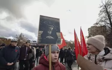 Рекорден брой руснаци не знаят кога е била Октомврийската революция