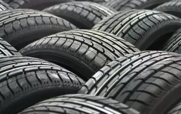 ЕК обискира производители на гуми по подозрение за картел