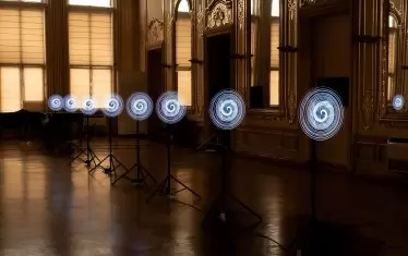 "Квантова симфония" миксира наука и изкуство в Двореца