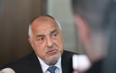 Борисов обвърза преговорите с избора на Рая Назарян за шеф на НС