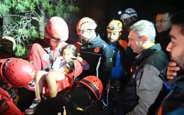 Евакуирани са всички 174 пътници от лифта в Анталия