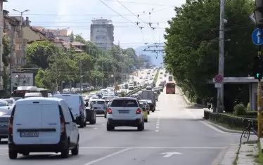 7 коли са спрени от движение заради
неразрешен превоз на пътници