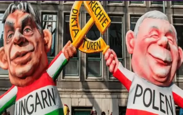 Полша се измъкна от срамен тандем с Унгария